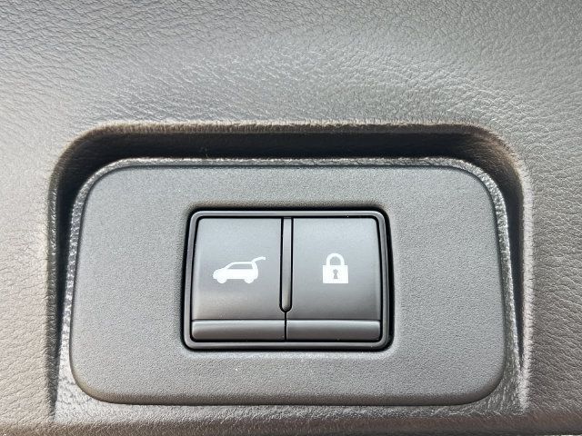 Used 2023 Nissan Rogue SV w/ SV Premium B Package AWD/4WD image 36