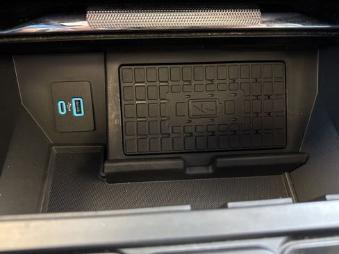 Certified 2023 Ford F150 Raptor w/ Raptor 37 Performance Package image 28