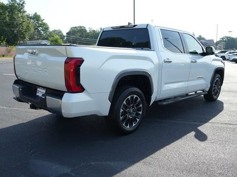 Used 2025 Toyota Tundra Limited AWD/4WD image 7