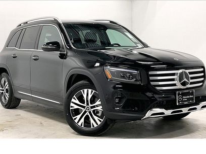 New 2025 Mercedes-Benz GLB 250 4MATIC