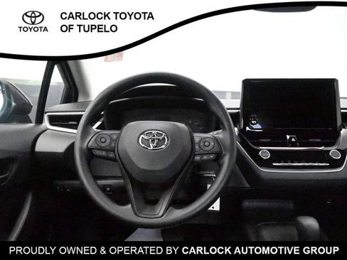 Used 2025 Toyota Corolla LE FWD image 24