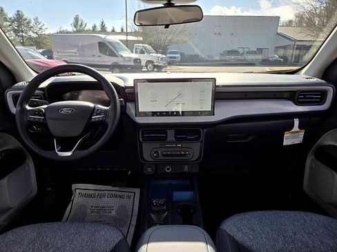 New 2025 Ford Maverick XLT w/ XLT Luxury Package image 12