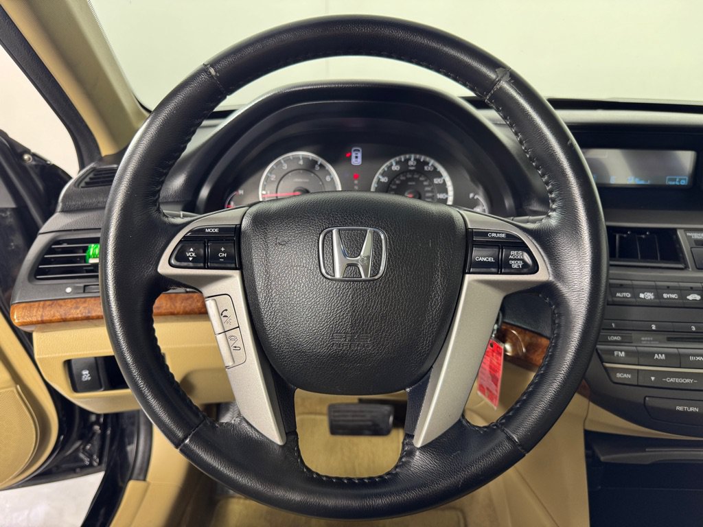 Used 2011 Honda Accord EX-L image 15