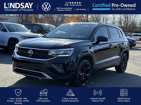 Used 2023 Volkswagen Taos SE w/ Panoramic Sunroof Package image 6