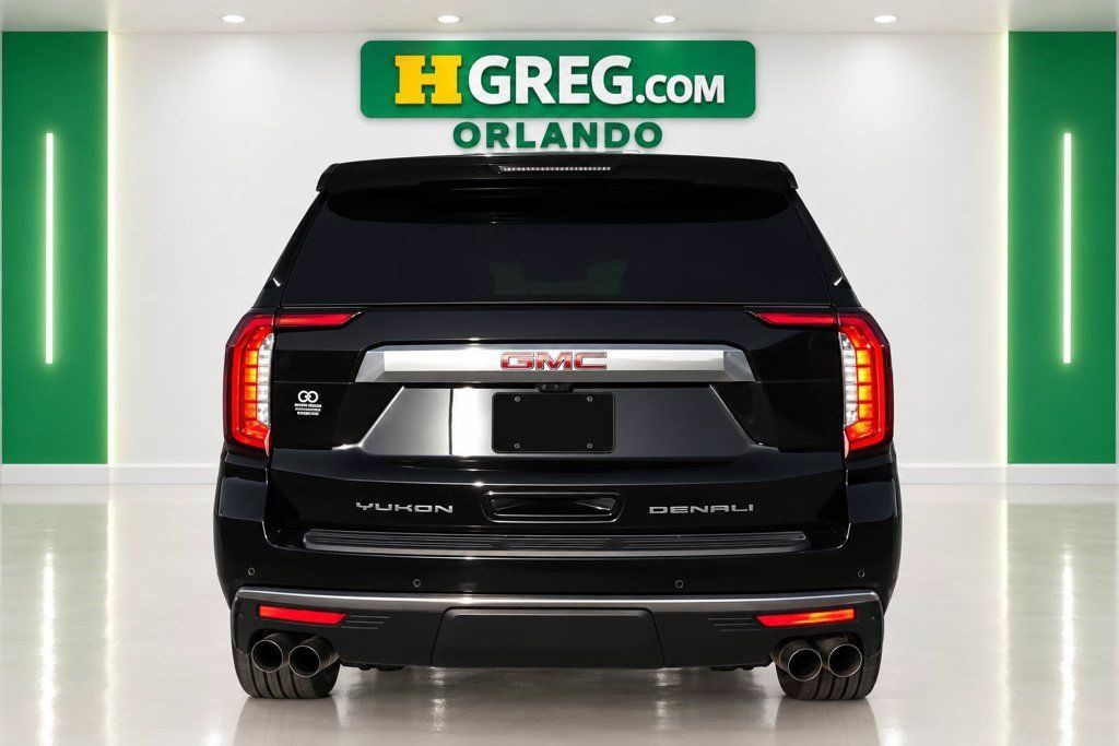 Used 2021 GMC Yukon Denali w/ Denali Premium Package AWD/4WD image 4