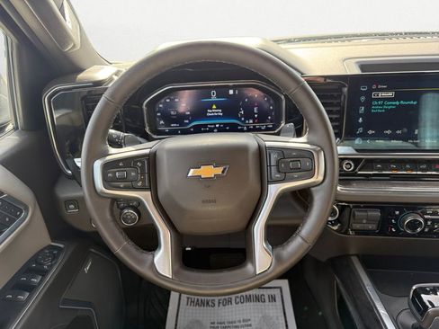Used 2025 Chevrolet Silverado 1500 LTZ w/ LTZ Premium Package AWD/4WD image 12