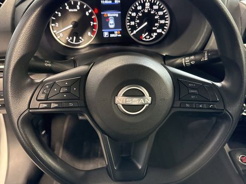 Used 2024 Nissan Sentra S image 29
