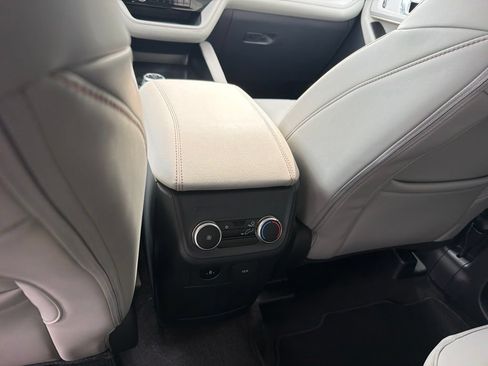 New 2026 Ford Explorer Active w/ Active Comfort Package RWD image 13