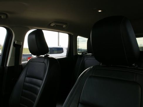 Used 2018 Ford Escape SEL w/ Ford Safe & Smart Package image 17