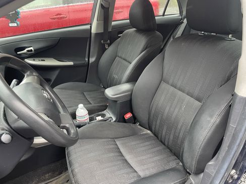 Used 2013 Toyota Corolla S image 10