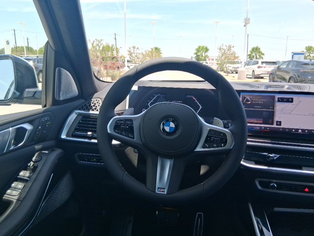 New 2027 BMW X7 xDrive40i w/ Executive Package AWD/4WD image 9
