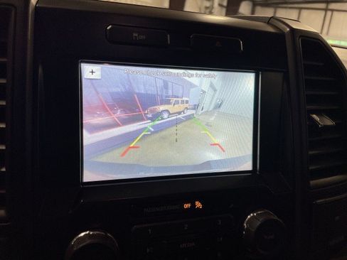 Used 2017 Ford F150 XL w/ Equipment Group 101A Mid RWD image 19