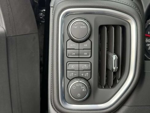 Used 2020 Chevrolet Silverado 1500 LT Trail Boss AWD/4WD image 23
