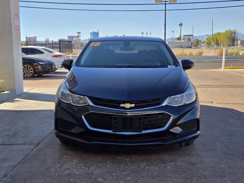 Used 2016 Chevrolet Cruze LS image 5