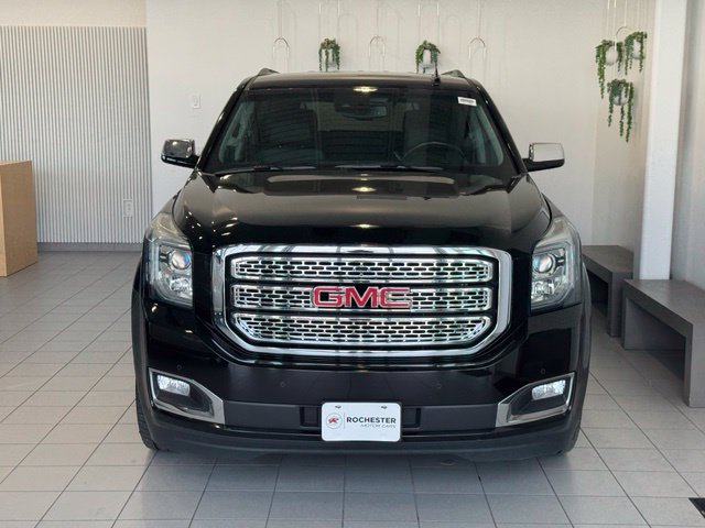 Used 2017 GMC Yukon SLT AWD/4WD image 36