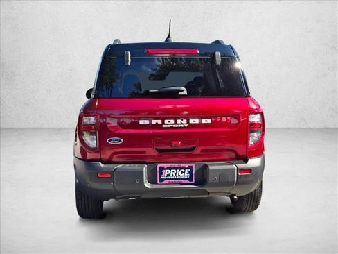 Used 2025 Ford Bronco Sport Outer Banks w/ Outer Banks Tech Package+ AWD/4WD image 6