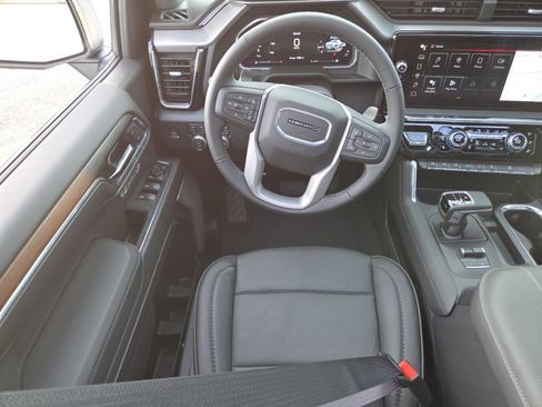 New 2026 GMC Sierra 1500 Denali w/ Denali Reserve Package AWD/4WD image 32