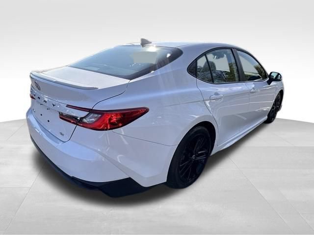Used 2025 Toyota Camry SE w/ Convenience Package FWD image 7