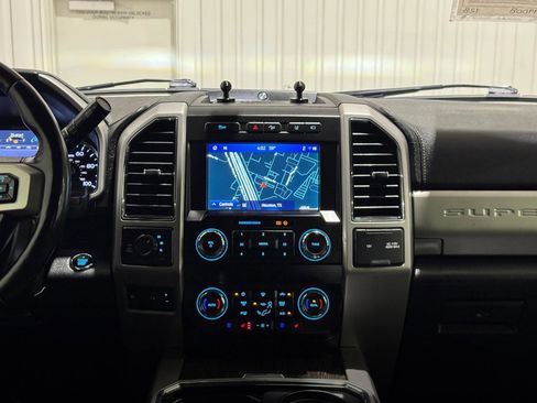 Used 2020 Ford F250 Lariat image 20