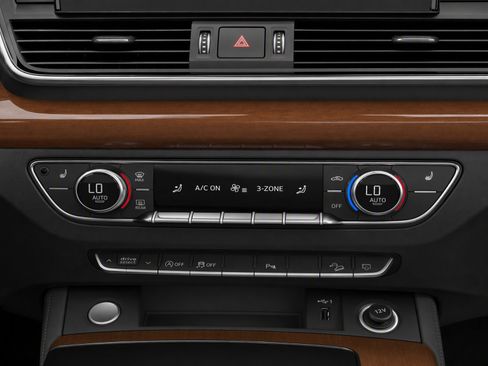 Certified 2023 Audi Q5 2.0T Premium Plus w/ Premium Plus Package AWD/4WD image 15