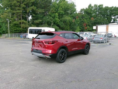 Used 2024 Chevrolet Blazer LT w/ Convenience Package FWD image 6