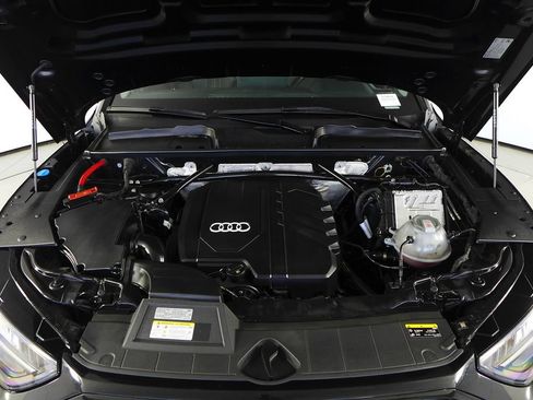 Used 2023 Audi Q5 2.0T Premium Plus w/ Premium Plus Package AWD/4WD image 6
