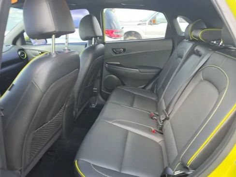 Used 2020 Hyundai Kona Ultimate w/ Cargo Package FWD image 5