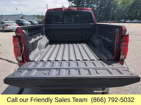 Used 2026 Chevrolet Colorado ZR2 AWD/4WD image 24