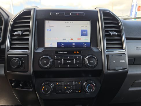 Used 2022 Ford F250 XLT AWD/4WD image 16