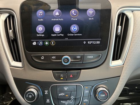 Used 2020 Chevrolet Malibu LS FWD image 13