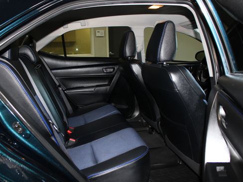 Used 2017 Toyota Corolla SE FWD image 25