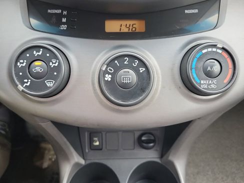 Used 2007 Toyota RAV4 2WD w/ 3rd Row image 21