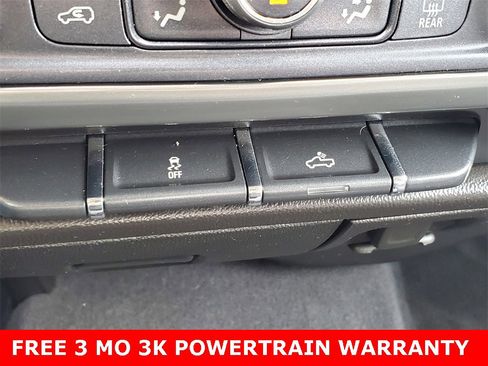 Used 2019 Chevrolet Silverado 1500 LT w/ All Star Edition image 23