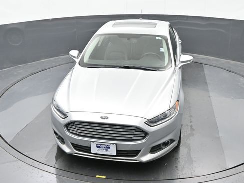 Used 2014 Ford Fusion SE w/ Equipment Group 202A image 30