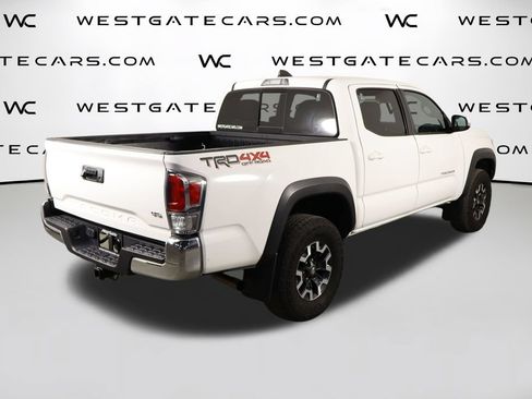 Used 2022 Toyota Tacoma TRD Off-Road AWD/4WD image 47