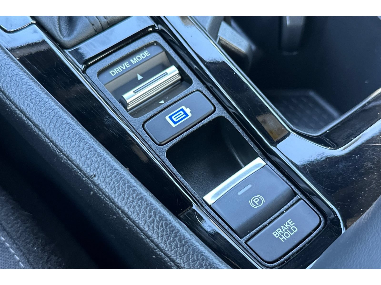 Used 2025 Honda Accord Sport image 31