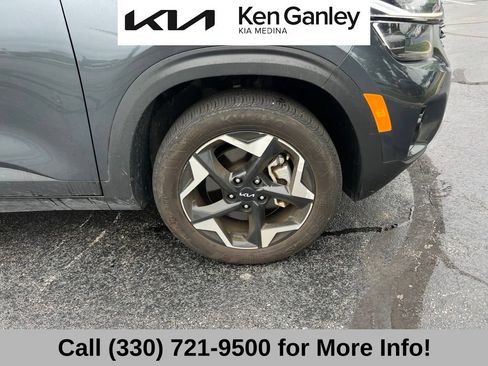 Certified 2025 Kia Seltos EX AWD/4WD image 22