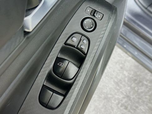 Used 2024 Nissan Altima 2.5 SV image 20