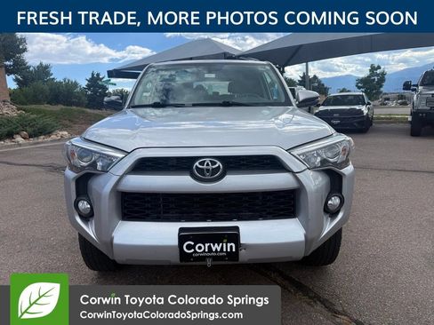 Used 2019 Toyota 4Runner 4WD image 2