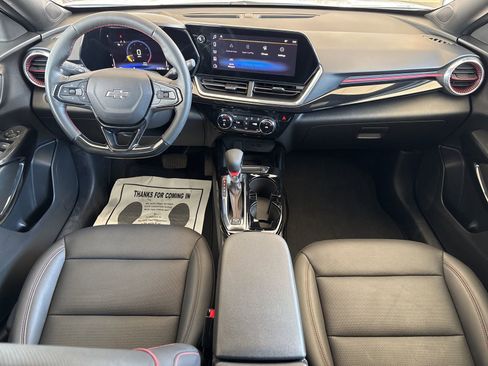 Certified 2024 Chevrolet Trax RS w/ Sunroof Package image 21