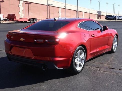 Used 2019 Chevrolet Camaro LT image 23