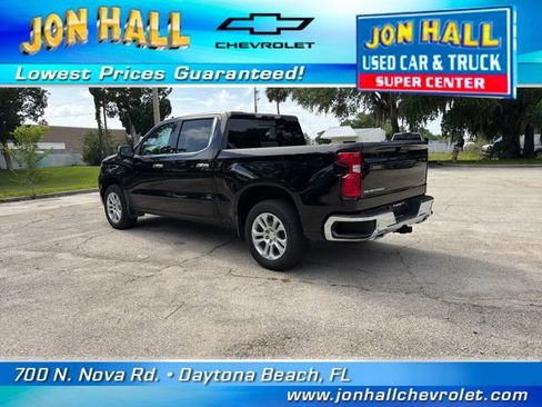 Used 2022 Chevrolet Silverado 1500 LTZ w/ Technology Package AWD/4WD image 9