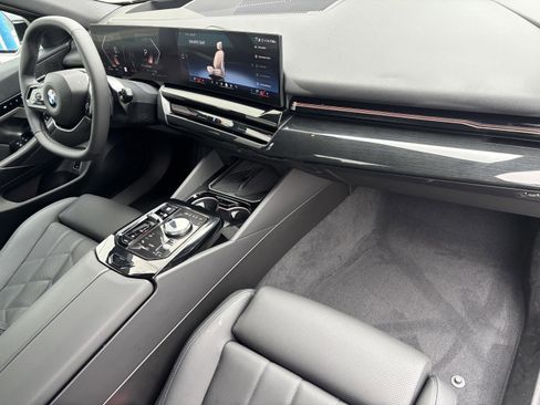 Used 2026 BMW 530i image 23