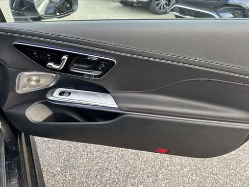 Used 2024 Mercedes-Benz CLE 300 4MATIC Coupe image 13