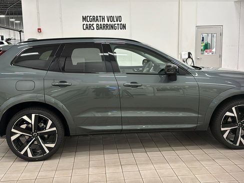 New 2026 Volvo XC60 B5 Ultra w/ Climate Package image 4