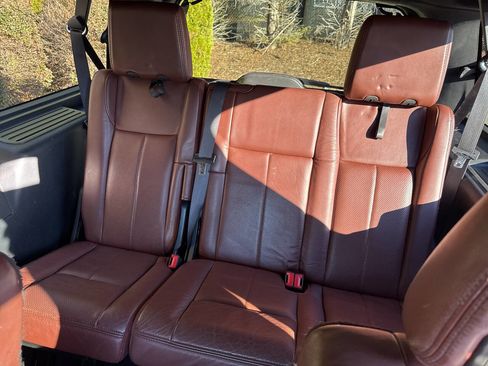 Used 2014 Ford Expedition EL King Ranch image 13