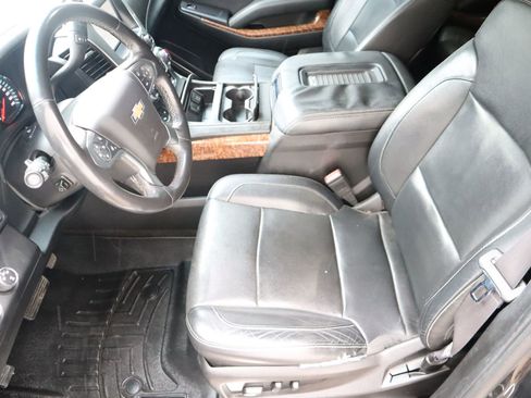 Used 2015 Chevrolet Suburban LTZ AWD/4WD image 31