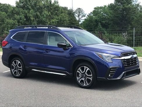 Certified 2026 Subaru Ascent Limited w/ Popular Package #2 AWD/4WD image 2