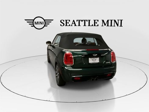 Used 2018 MINI Cooper S image 9