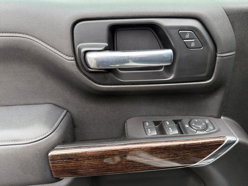 Used 2021 GMC Sierra 1500 SLE image 11